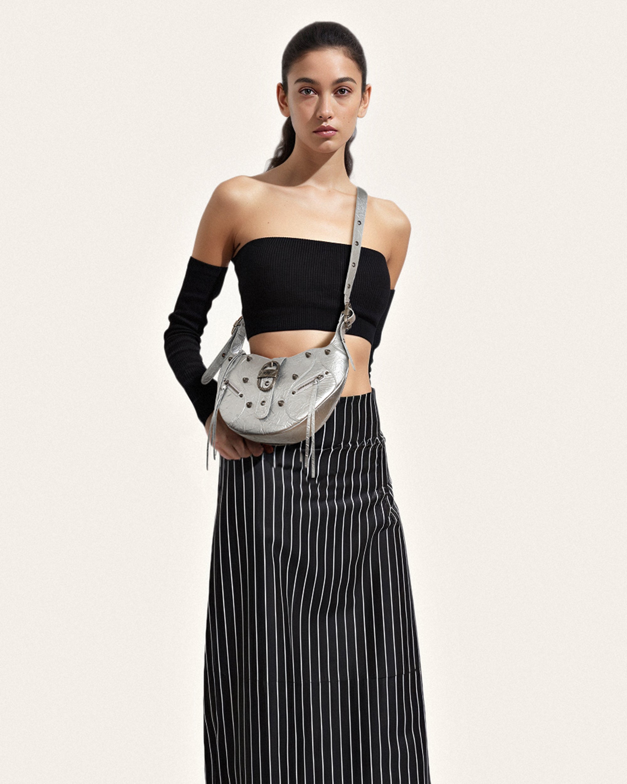 Tessa Metallic Pleating Shoulder Bag - Silver - Image 2