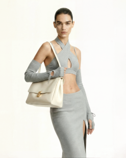 Alternative view of Hilary Shoulder Bag - White