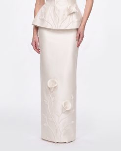 Alternative view of Floral Appliqué Vine Maxi Skirt - White