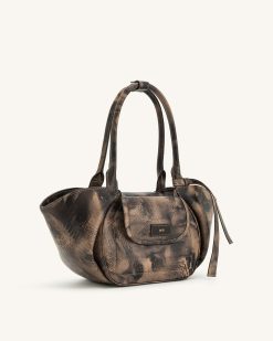 Alternative view of Zoey Pockets Shoulder Bag - Brown